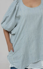 Load image into Gallery viewer, Tunic top Blue Stripe