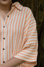Load image into Gallery viewer, Antifit Shirt Orange Stripe

