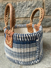 Load image into Gallery viewer, Basket jute cotton
